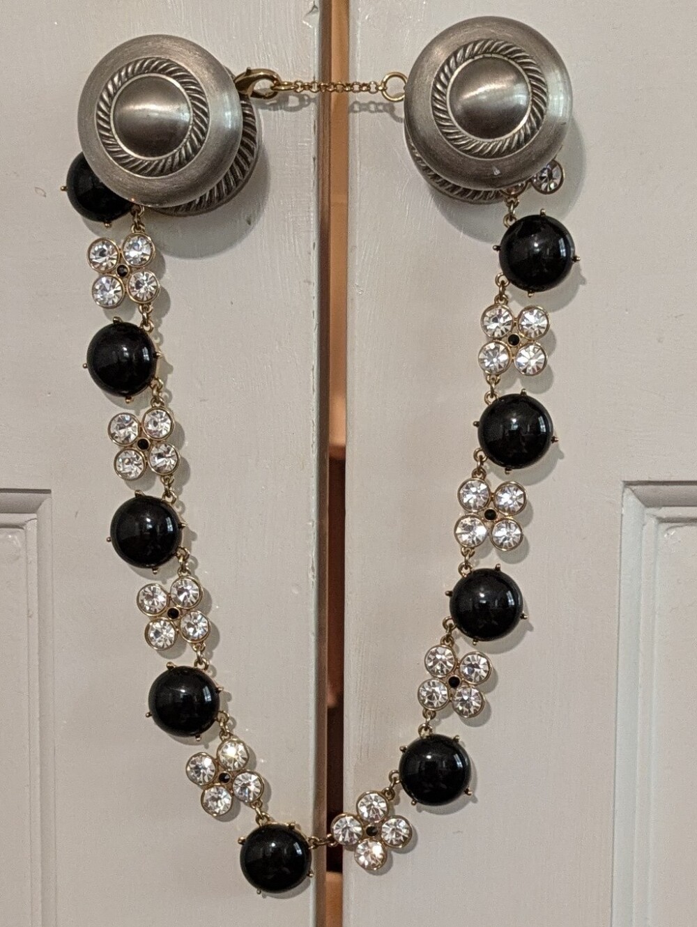 Vintage ANN TAYLOR Black Cabochon & Rhinestone Flower Choker Statement Necklace